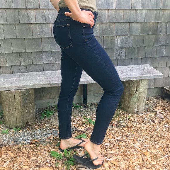 J CREW 26/30 Dark Denim Stretch Skinny Jeans - Picture 1 of 5